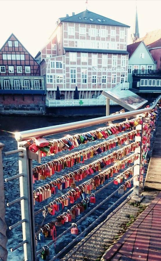 Luneburg Wasserviertel エクステリア 写真